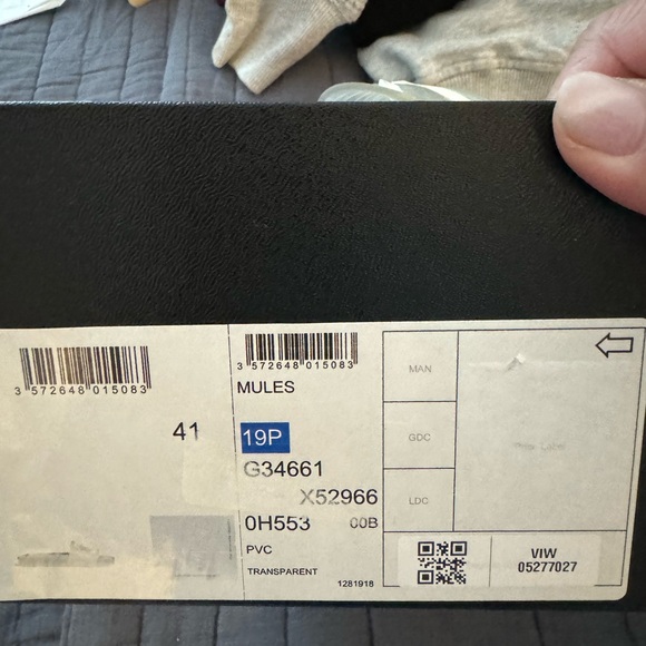 Chanel clear pool flats - Picture 2 of 2